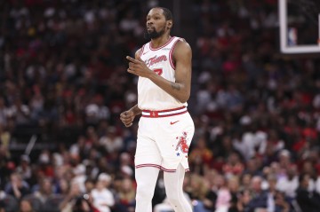 半岛体育官网-如何评价？KD加盟后本赛季火箭战绩=上赛季 太阳本赛季多赢7场